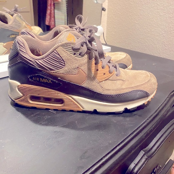 Nike Air Max’s - Picture 1 of 4